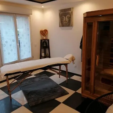 De Brunemont 3* Dieval